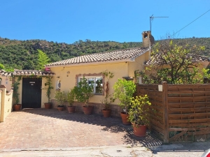 Charming Village Home in the Heart of Benahavís